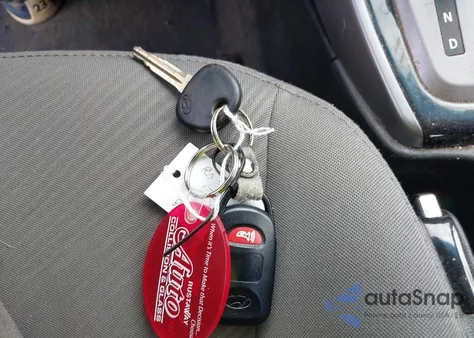 2013 Hyundai Elantra Gls из США, поврежденный, VIN 5NPDH4AEXDH271278